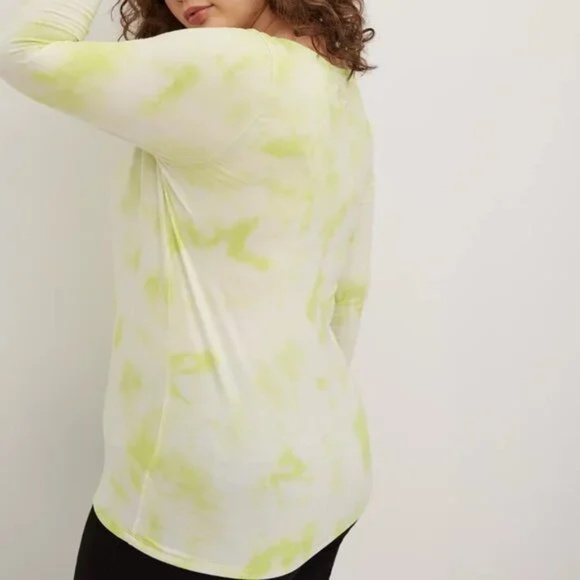 Torrid Lovesick -Top 00X 0X 1X 2X 3X 5X Tie Dye Long Sleeve Super Soft Tee Shirt - Picture 3 of 5